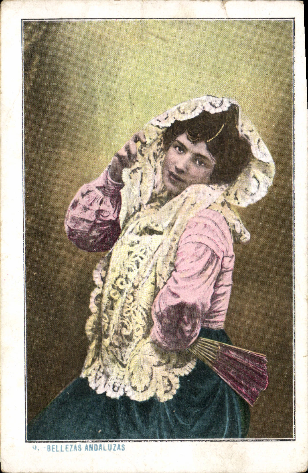 Bellezas Andaluzas — woman in Andalusian costume — series 9 — Manuel Koreno, Málaga