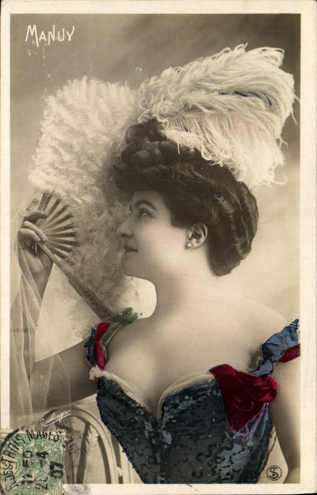 Femme en costume de scène — Manuy — photographe Rudlinger