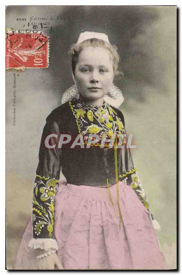 CPA Folklore Costume de fete Quimper