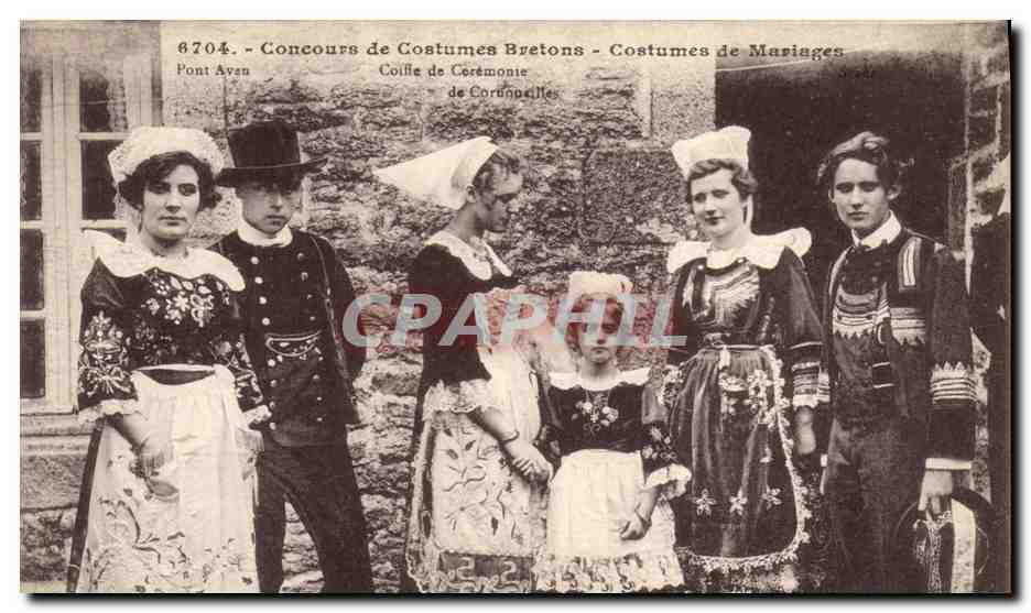 CPA Folklore Concours de costumes bretons Costumes de mariages Coiffe de Ceremonie 
