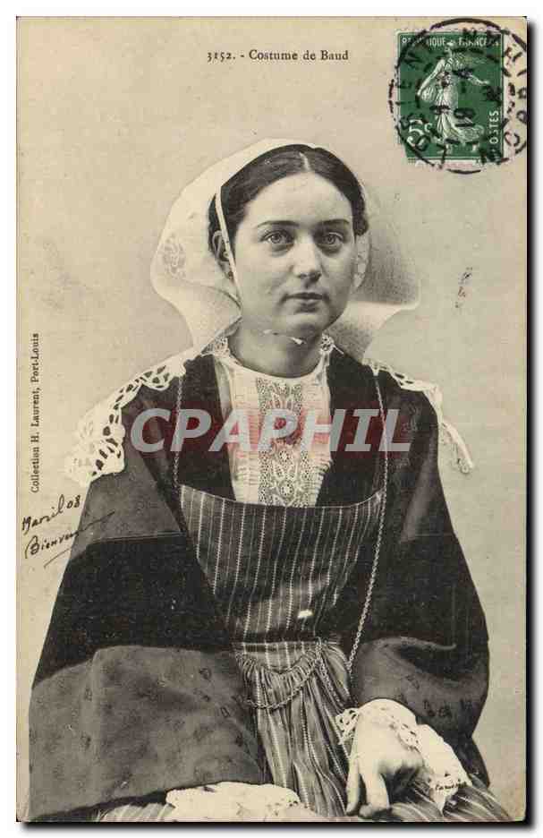 CPA Folklore Costume de Baud