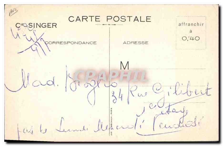 CPA Femme Un meuble Singer Machine a coudre — Back
