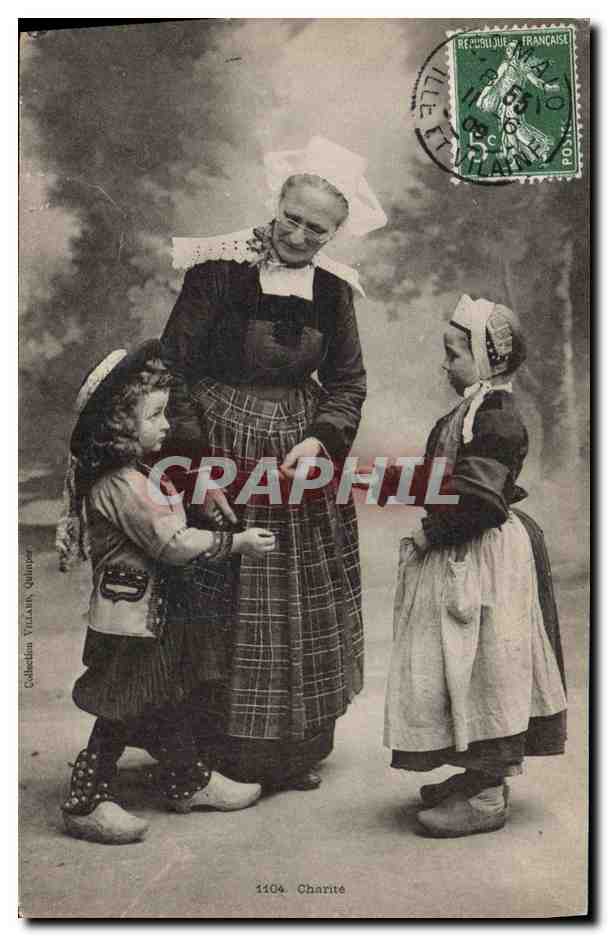 CPA Folklore Charite Grand Mere Enfants