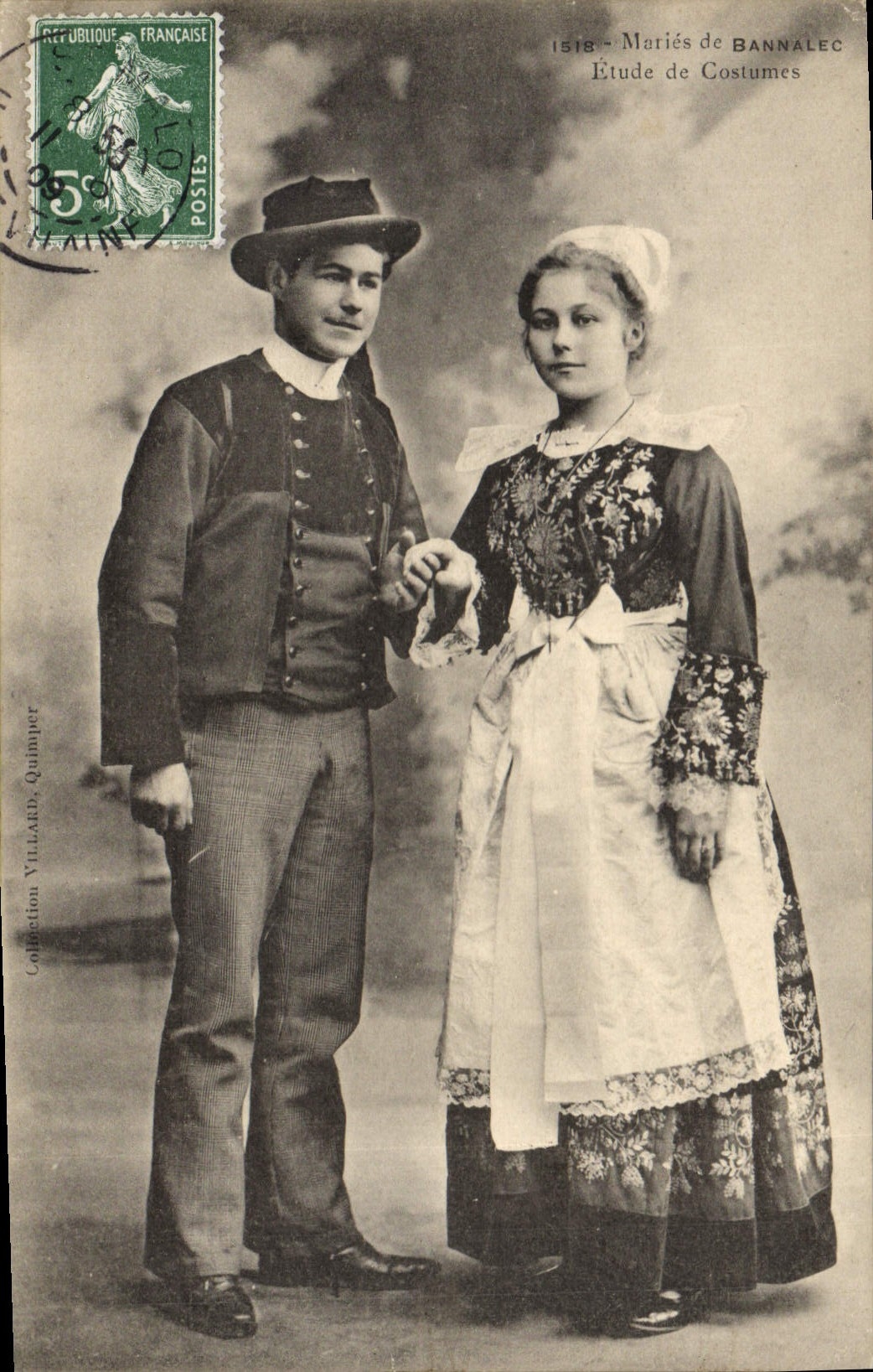 CPA Folklore Maries de Bannalec Mariage