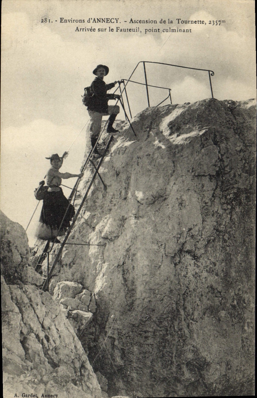 Environs d'ANNECY — Ascension de la Tournette, 2335m — Arrivée sur le Fauteuil, point culminant — A. Gardet, Annecy