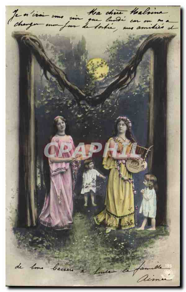 CPA Fantaisie Femme Lettres Lettre M 