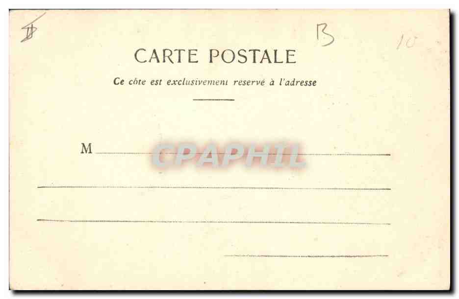 Due giovani donne — una in uniforme militare, l'altra in abito elegante — edizione A. Marguerite, Nancy — Verso