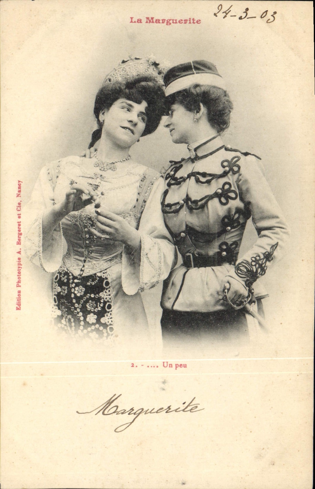 CPA Fantaisie Fleurs Femme la Marguerite Militaria 