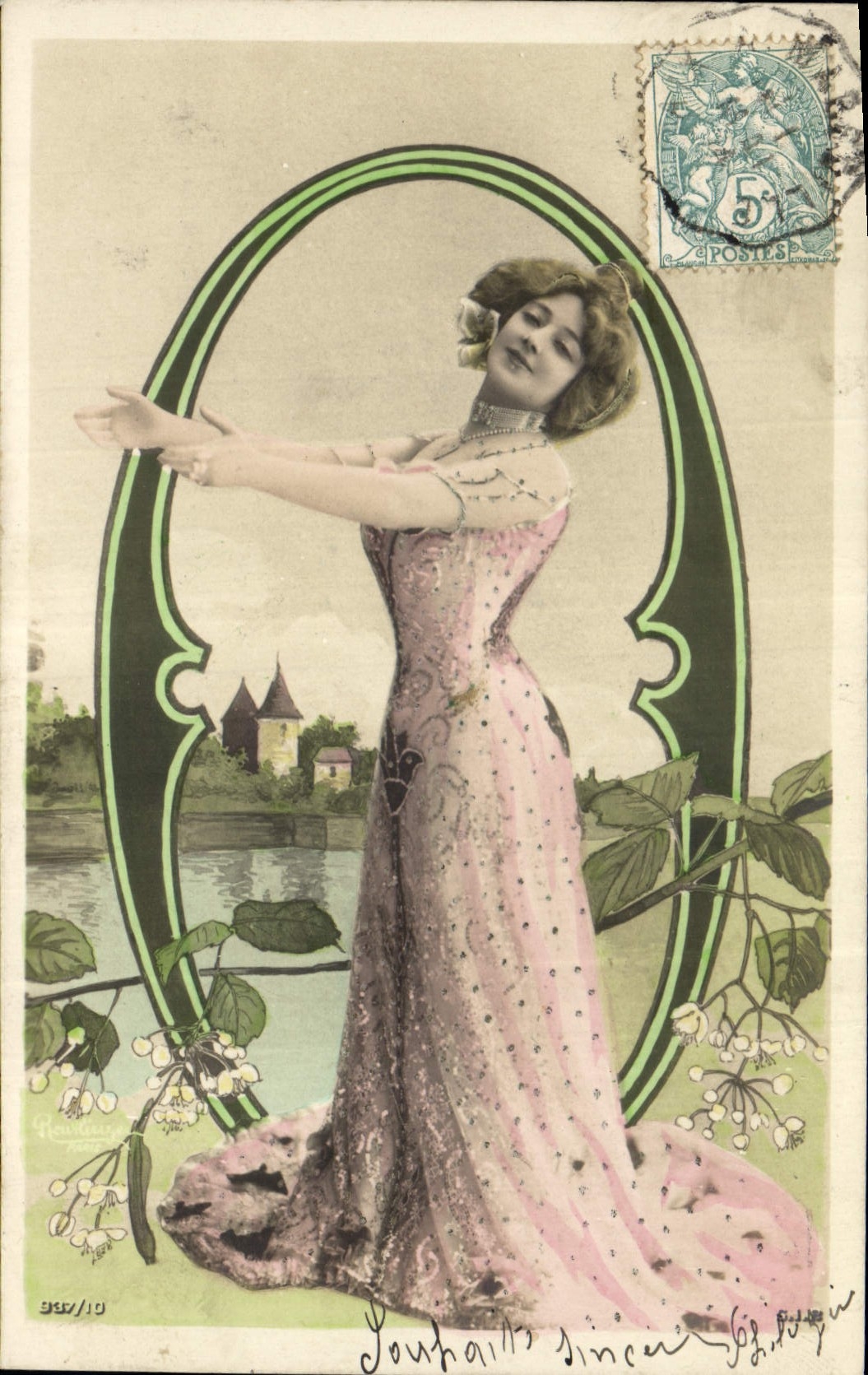 CPA Fantaisie Femme Lettres Lettre O 