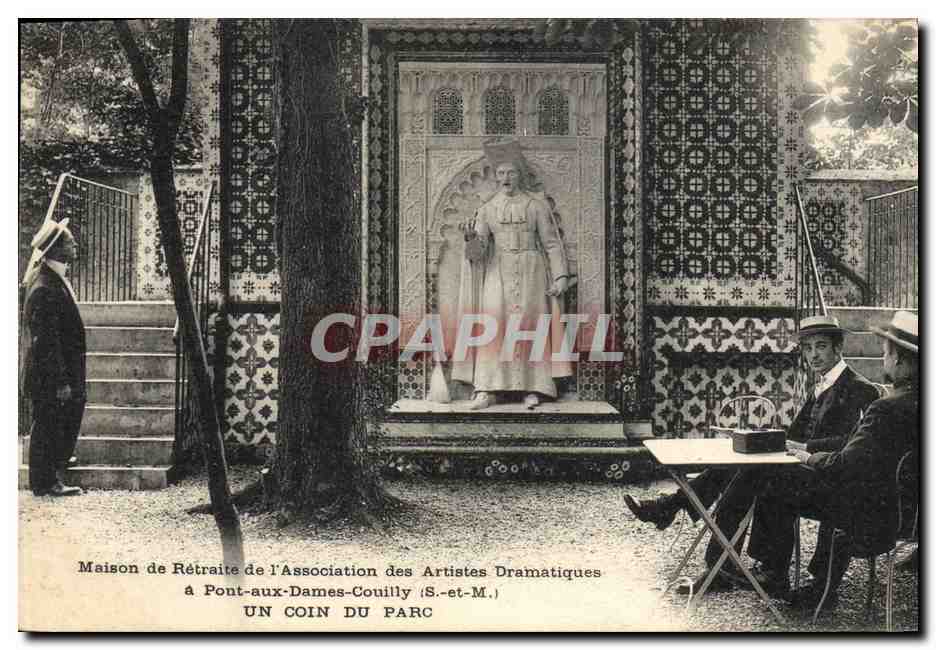 Maison de Rétraite de l'Association des Artistes Dramatiques à Pont-aux-Dames-Couilly (S.-et-M.) — UN COIN DU PARC