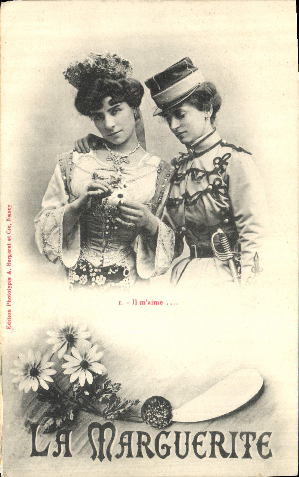 CPA Fantaisie Langage des Fleurs Femme La marguerite Militaria 