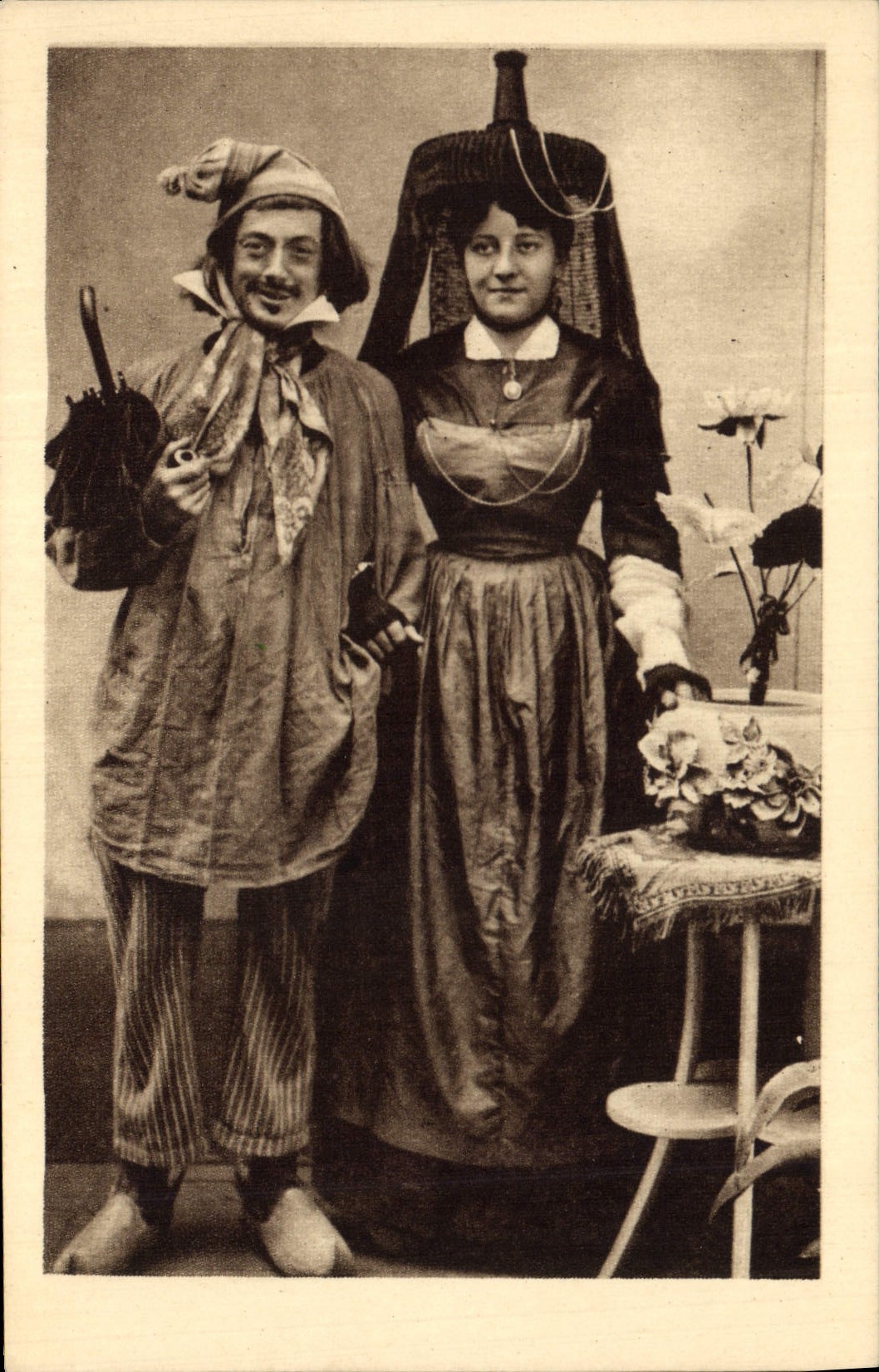 CPA Folklore Anciens costumes Bressans Les accordailles
