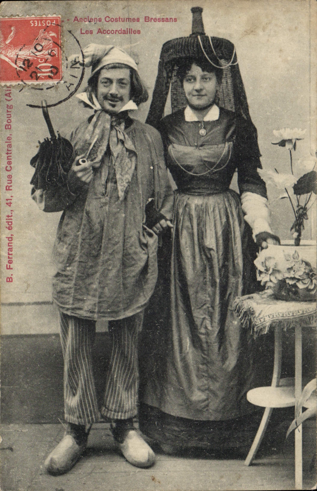 CPA Folklore Anciens costumes Bressans Les Accordailles
