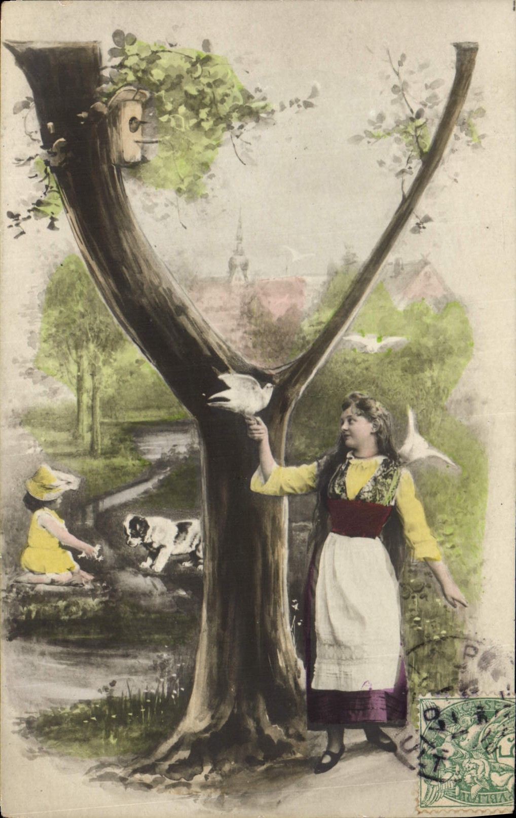 Femme et enfant près d'un arbre — scène de jardin — éditeur non identifié