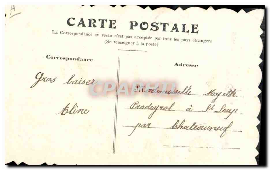 Deux oiseaux blancs dans un panier fleuri — Souhaits sincères — Carte postale — Reverso