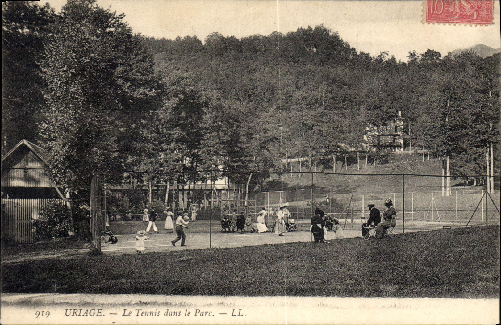 Uriage — Le Tennis dans le Parc — LL. n° 919
