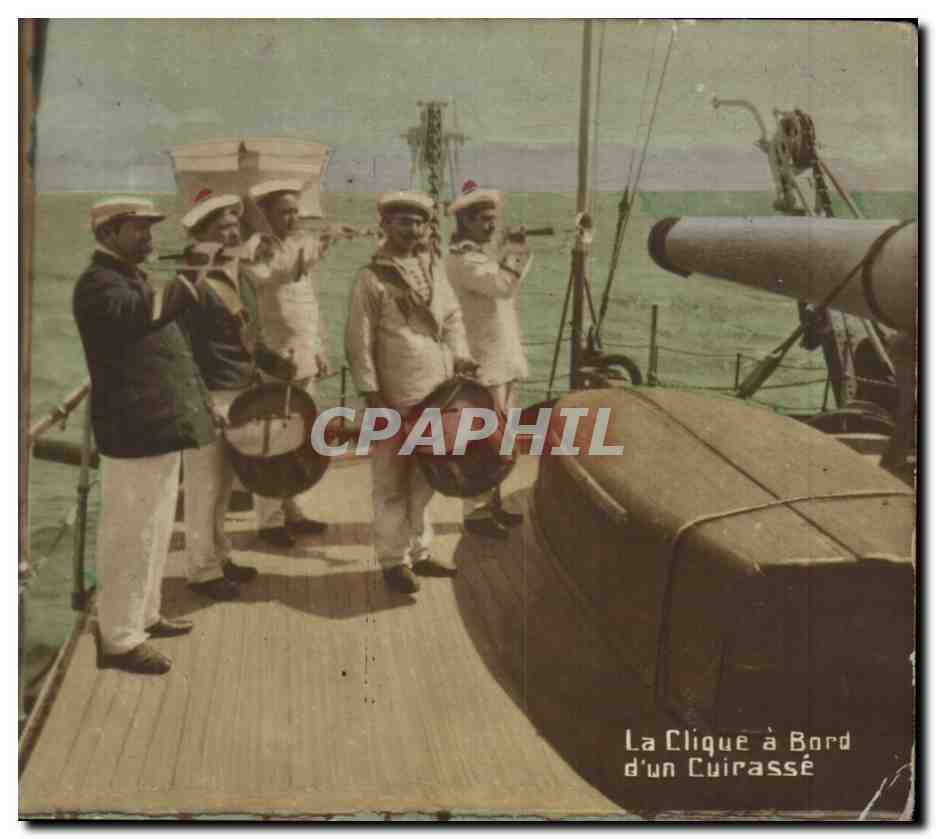 CPA Puzzle Militaria La clique a bord d'un cuirasse Bateau Marins 