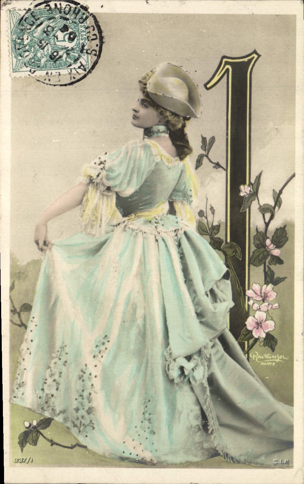 Femme en robe de bal — éditeur Partiinger, Paris — n° 837/1