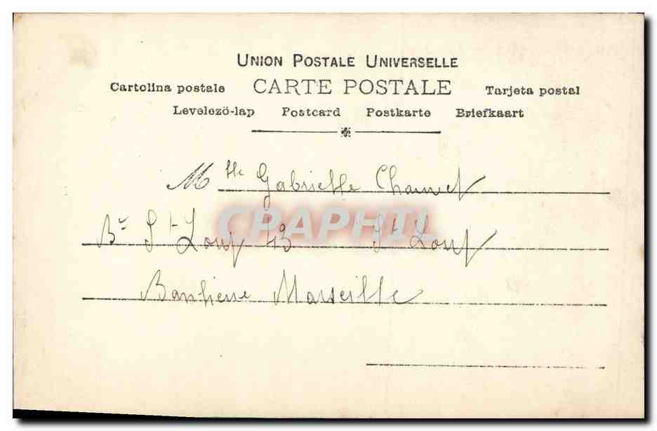 Femme en robe bleue — devant une grande lettre 'A' — éditée par S.L.A. — Reverso