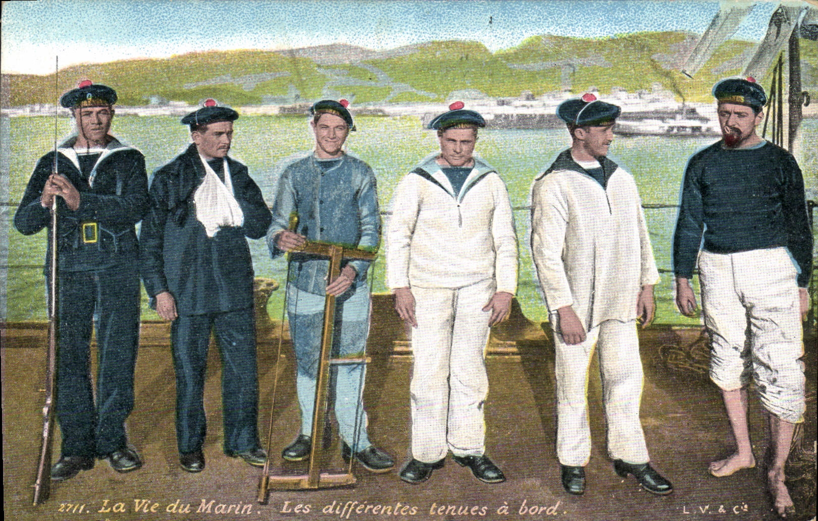 Les différentes tenues à bord — La Vie du Marin — L.V.&C°