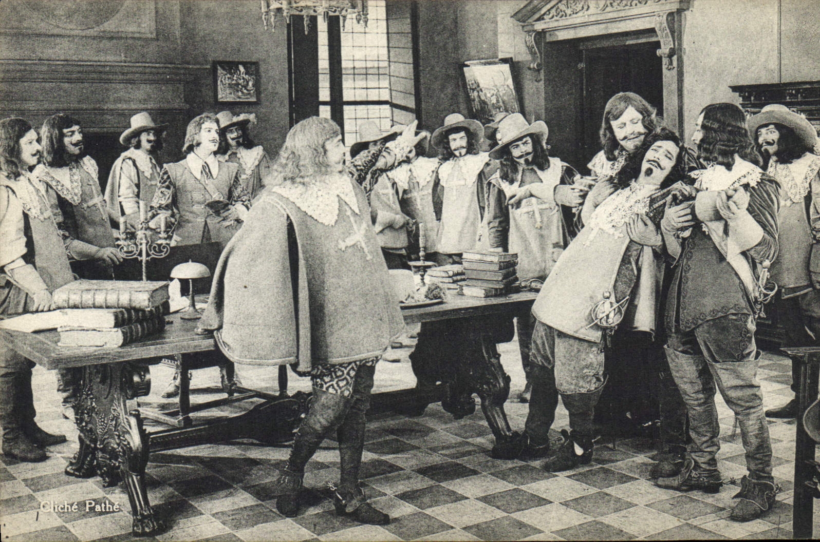CPA Cinema Les Trois Mousquetaires Alexandre Dumas Auguste Maquet 