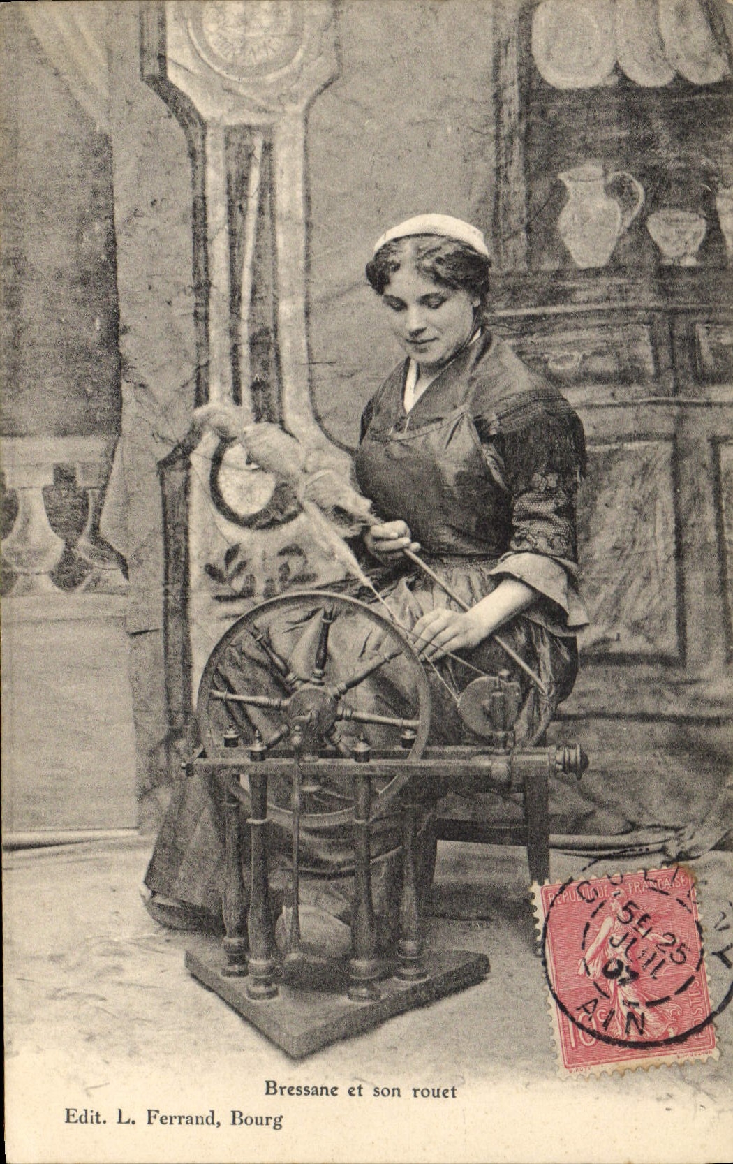 CPA Folklore Bressane et son rouet 