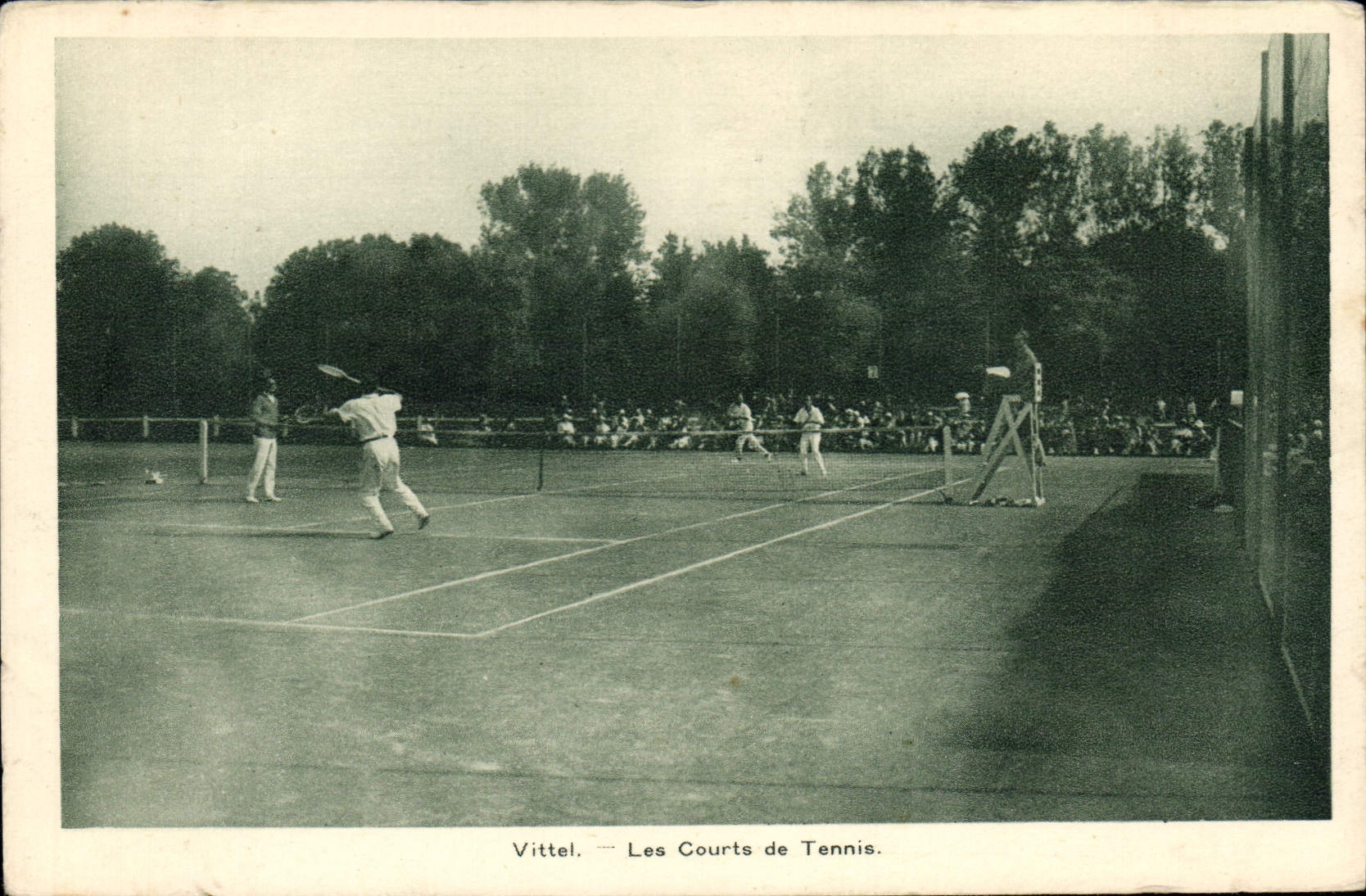 CPA Tennis Vittel Les courts de tennis 