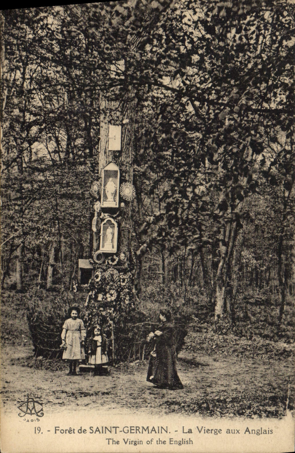 CPA Arbre Foret de Saint Germain La Vierge aux Anglais 