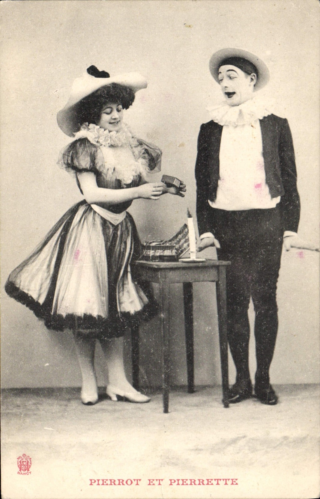 Pierrot y Pierrette — NANCY — editor NANCY