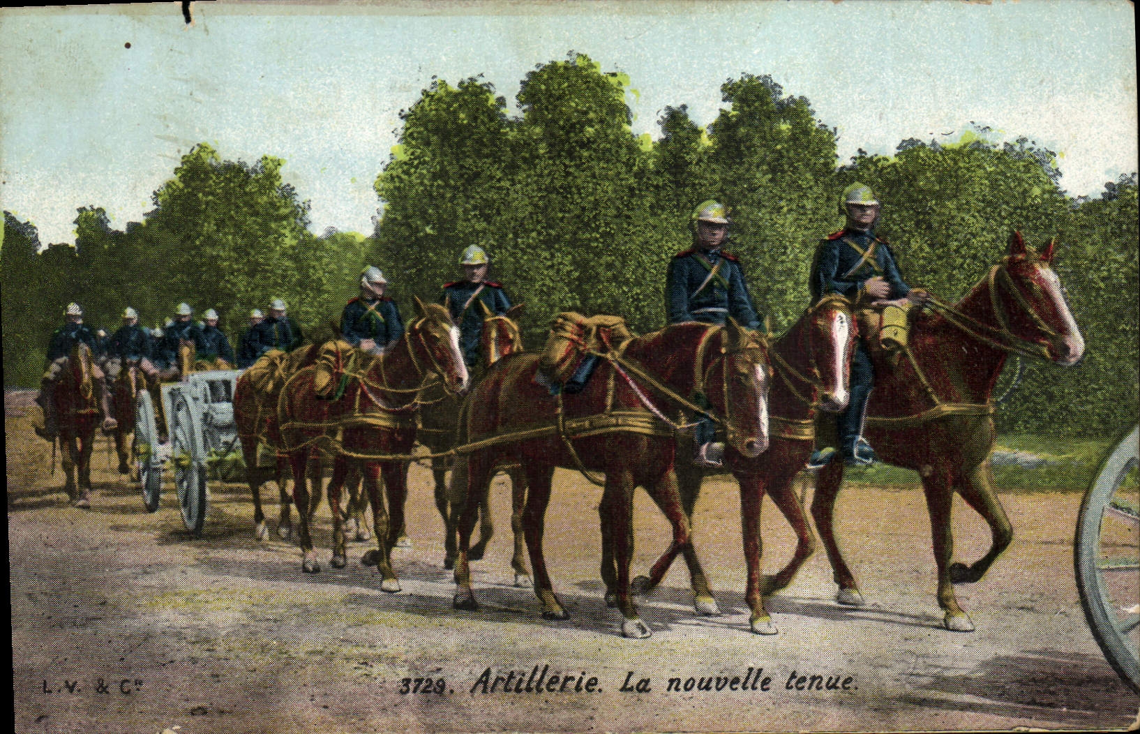 Artillerie. La nouvelle tenue. — L.V. & C°, n° 3729