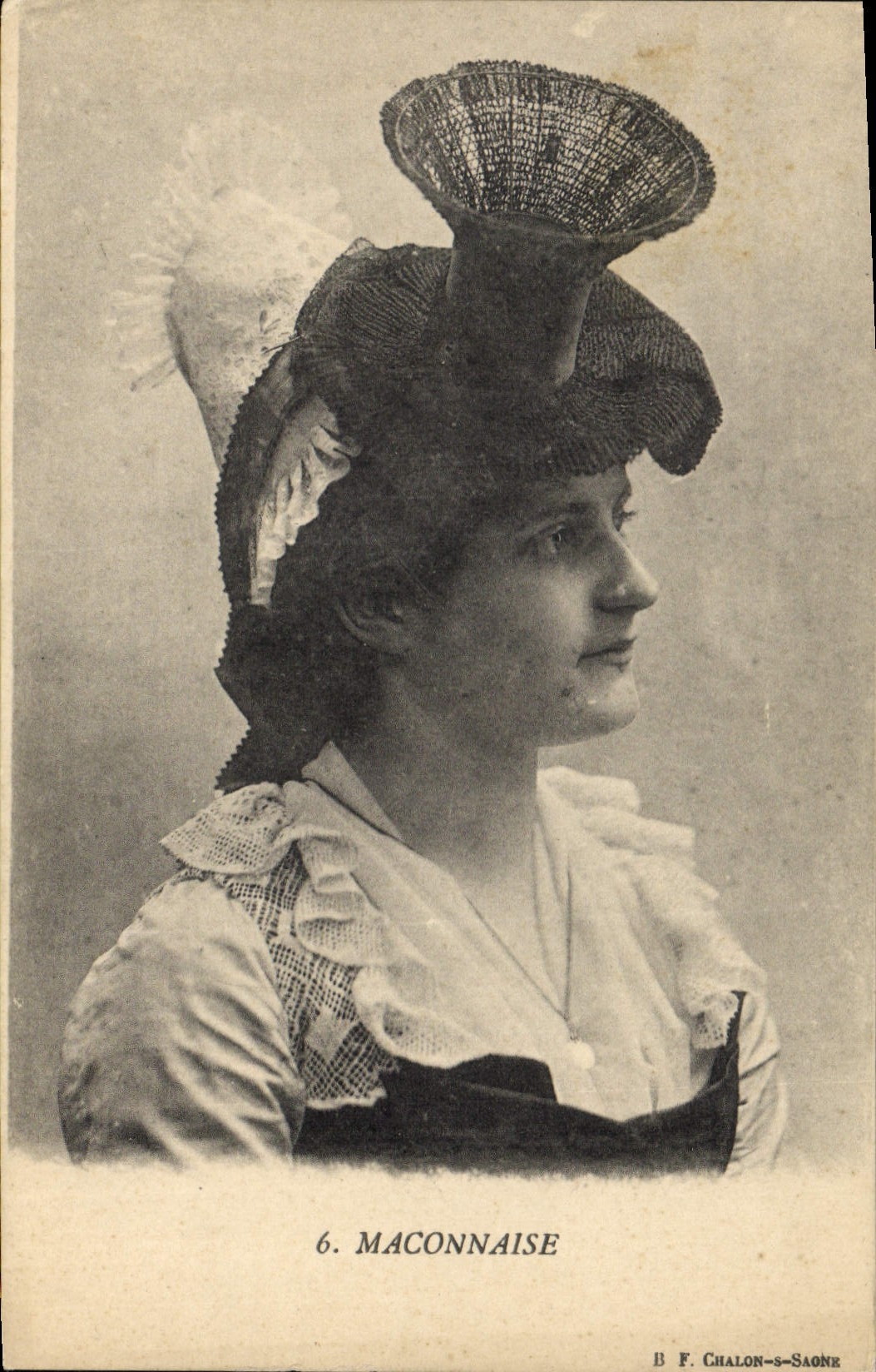 CPA Folklore Maconnaise 
