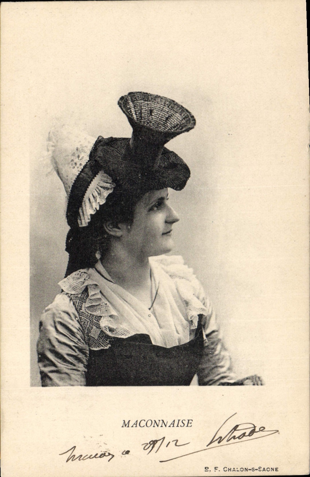 CPA Folklore Maconnaise 