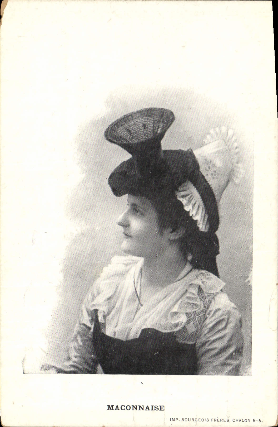 CPA Folklore Maconnaise 