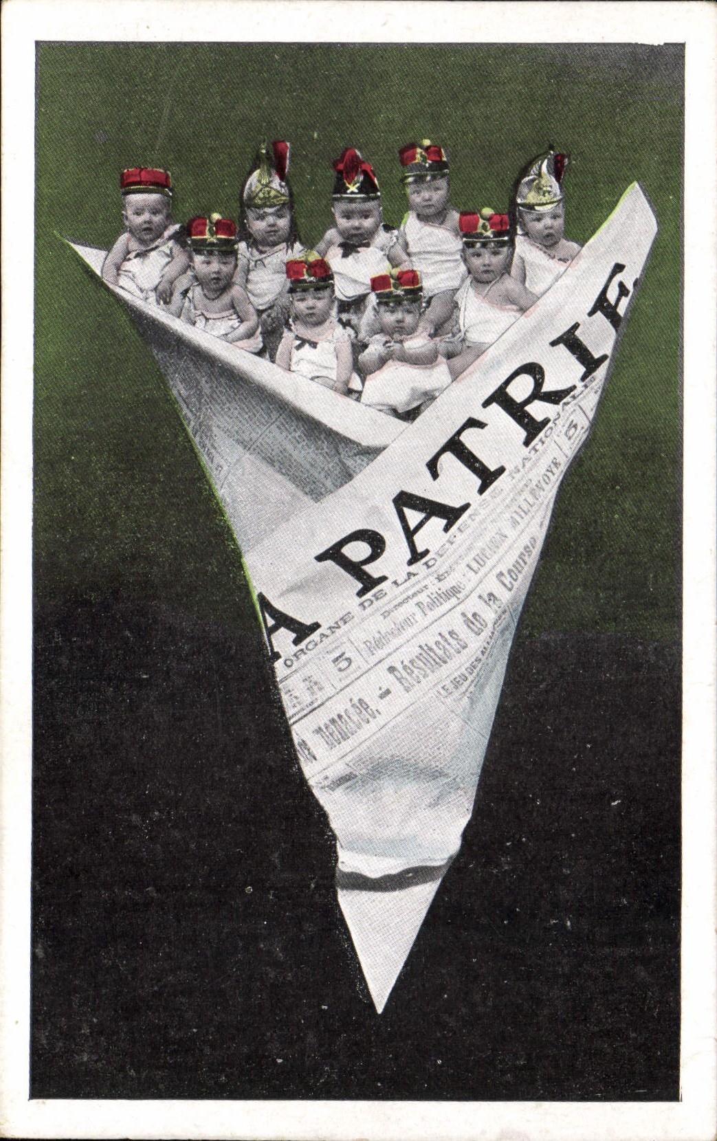 CPA Fantaisie Journaux Journal La Patrie Enfants Bebes