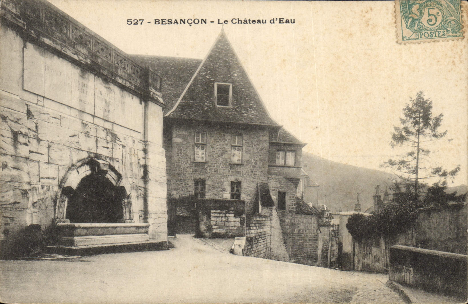 Besançon - Le Château d'Eau — éditeur anonyme, n° de série 527