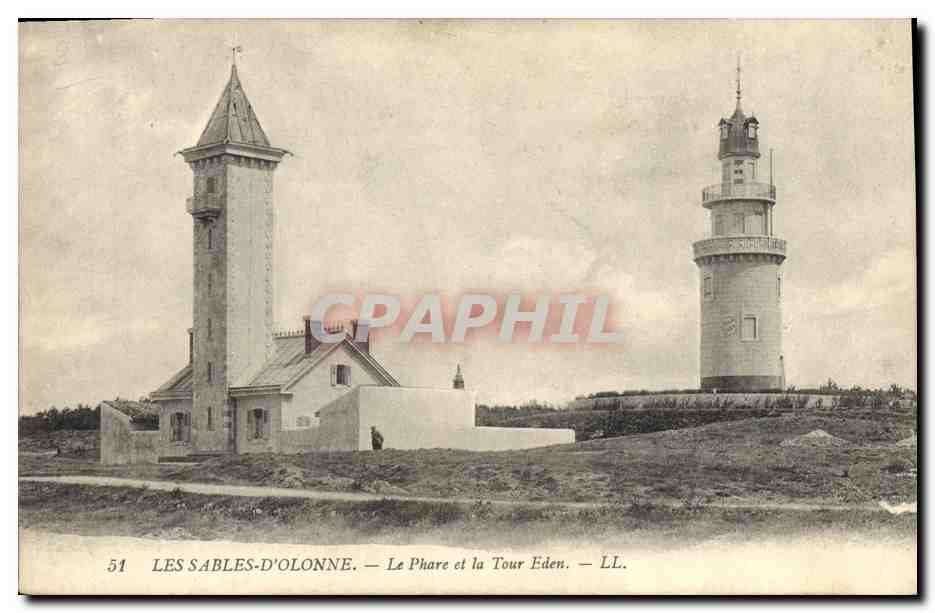 CPA Phare Les Sables d'Olonne Le phare et la Tour d'Eden
