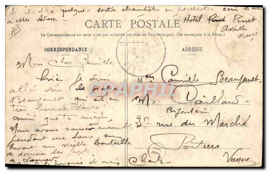 Femme souriante — avec texte « LA POLITIQUE MOI JE m'en fiche » — sur fond de journal L'INTRANSIGEANT — éditeur A. BARRETT & Cie, Nancy — Verso