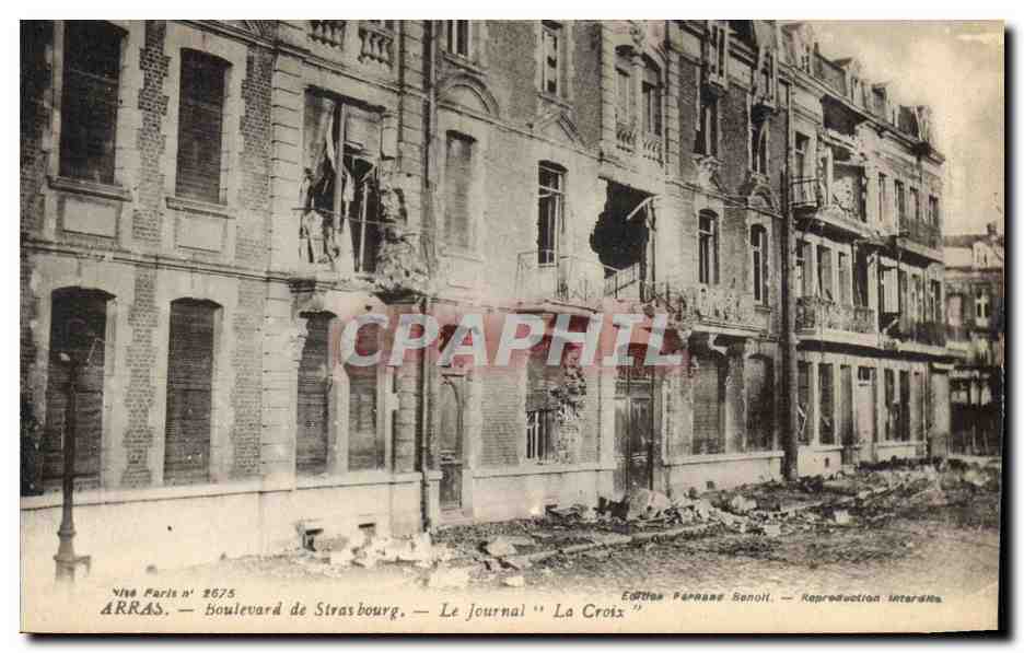 Arras — boulevard de Strasbourg — Le Journal 'La Croix' — Éditions Fernand Benoit