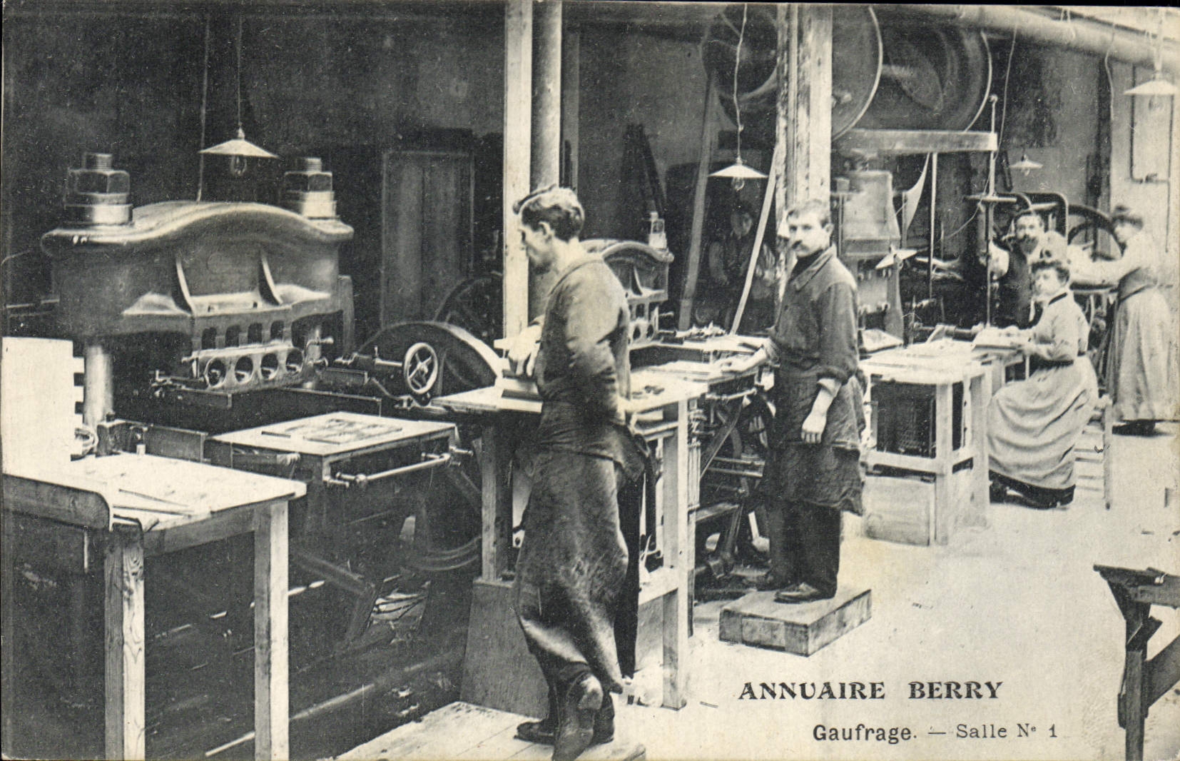 CPA Publicite Annuaire Berry Gaufrage SAlle n°1