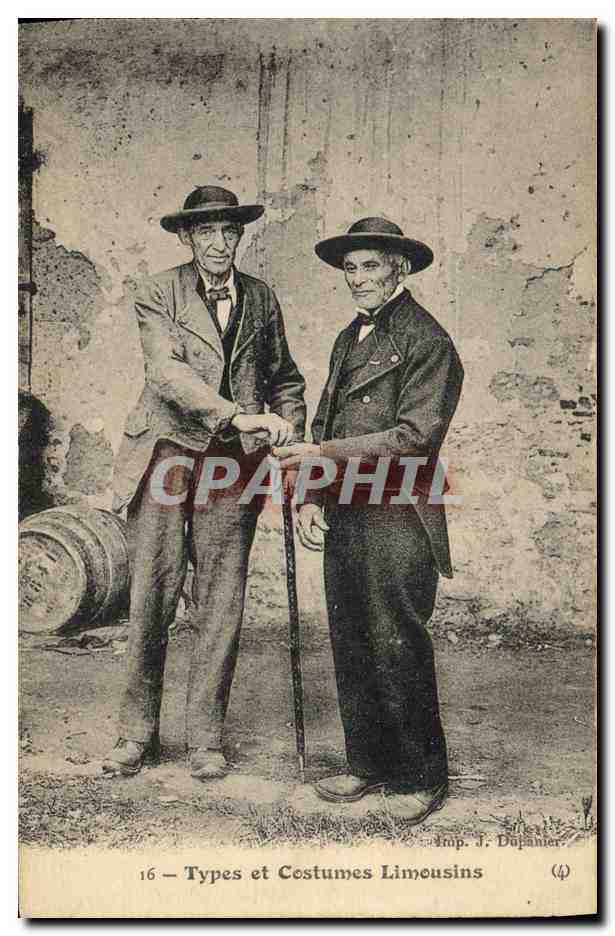 CPA Folklore Types et costumes Limousins