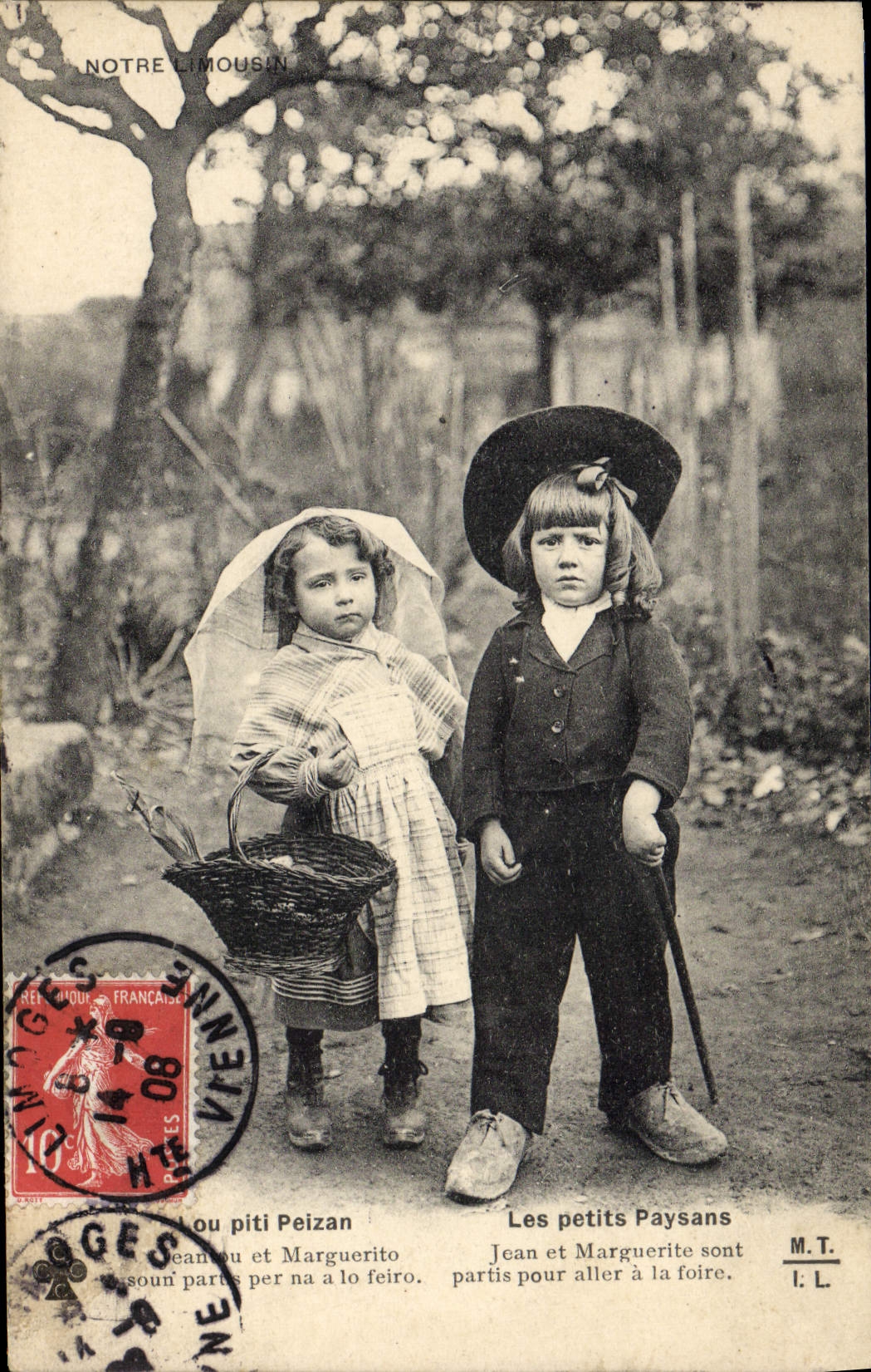CPA Folklore Les petits paysans Enfants