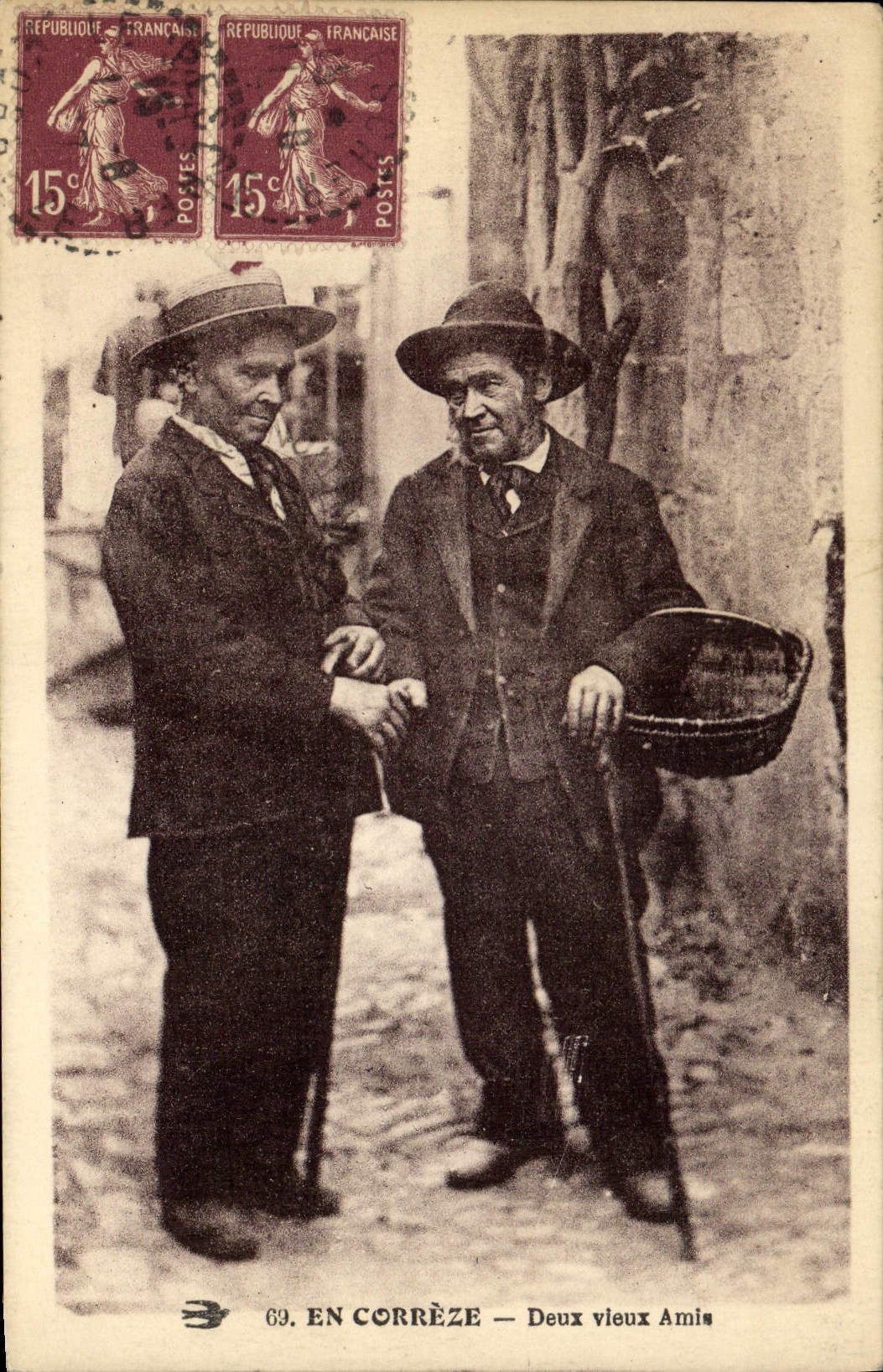 EN CORRÈZE — Deux vieux Amis — Éditeur : III