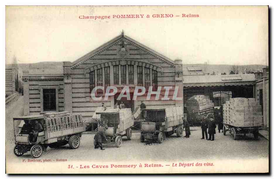 CPA Folklore Vigne Vin Vendanges Champagne Les caves Pommery a Reims Le depart des vins Pommery & Greno