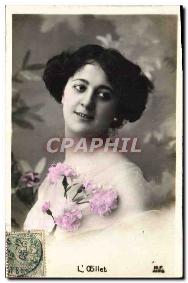 CPA Fantaisie Fleurs Femme L'oeillet
