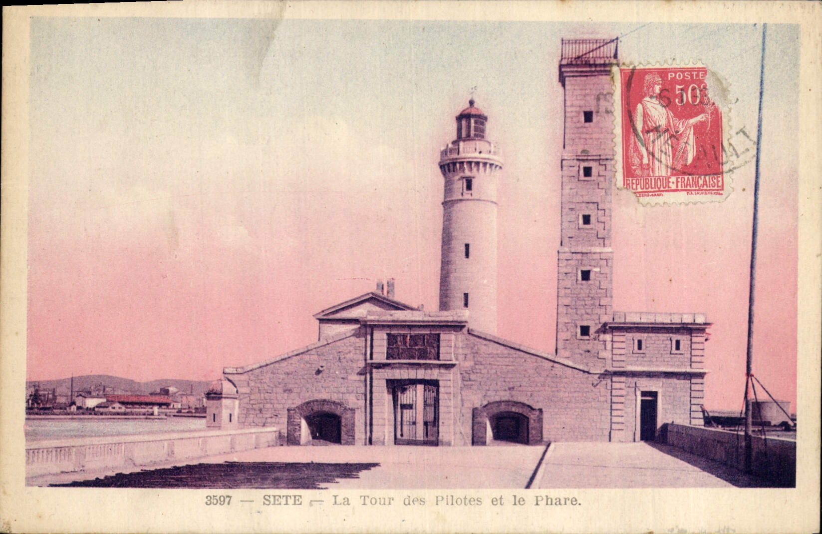 CPA Phare Sete La tour des pilotes et le phare