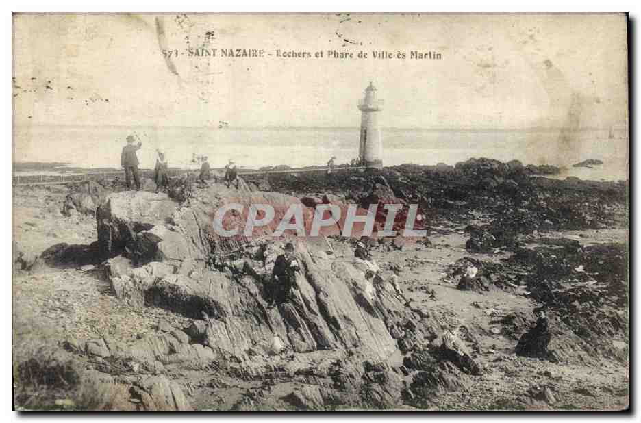 CPA Phare Saint Nazaire Rochers et phare de Ville es Martin