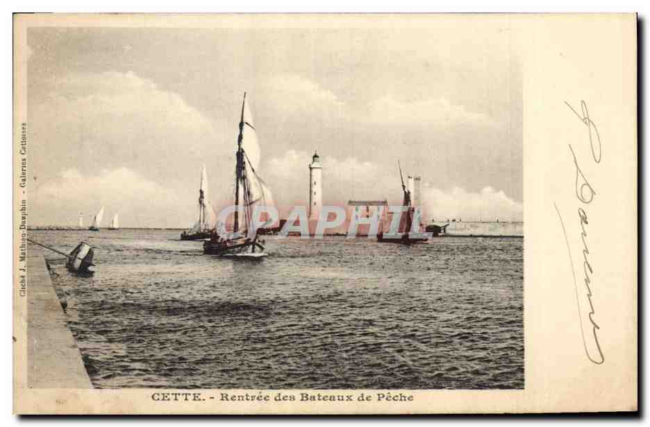 CPA Phare Cette Rentree des bateaux de peche