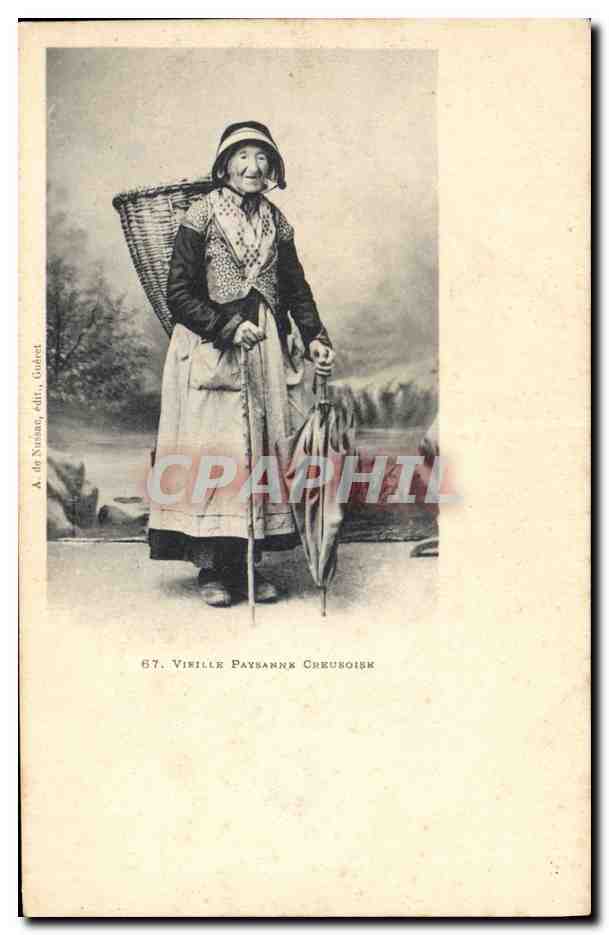 CPA Folklore Vieille paysanne Crausoise