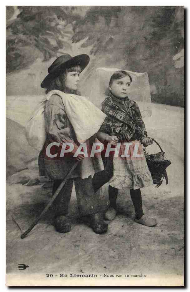 CPA Folklore Enfants En Limousin