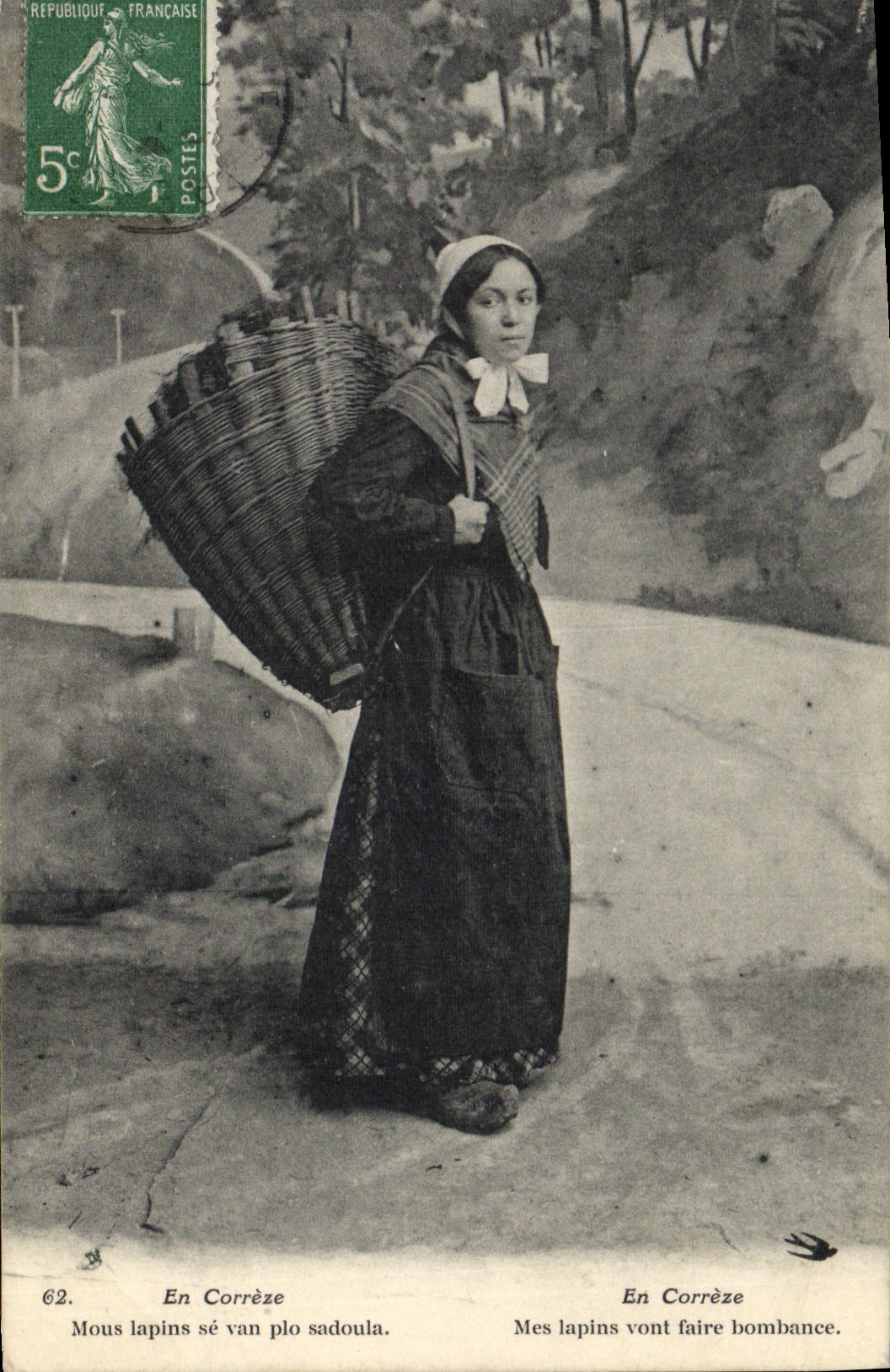 CPA Folklore En Correze